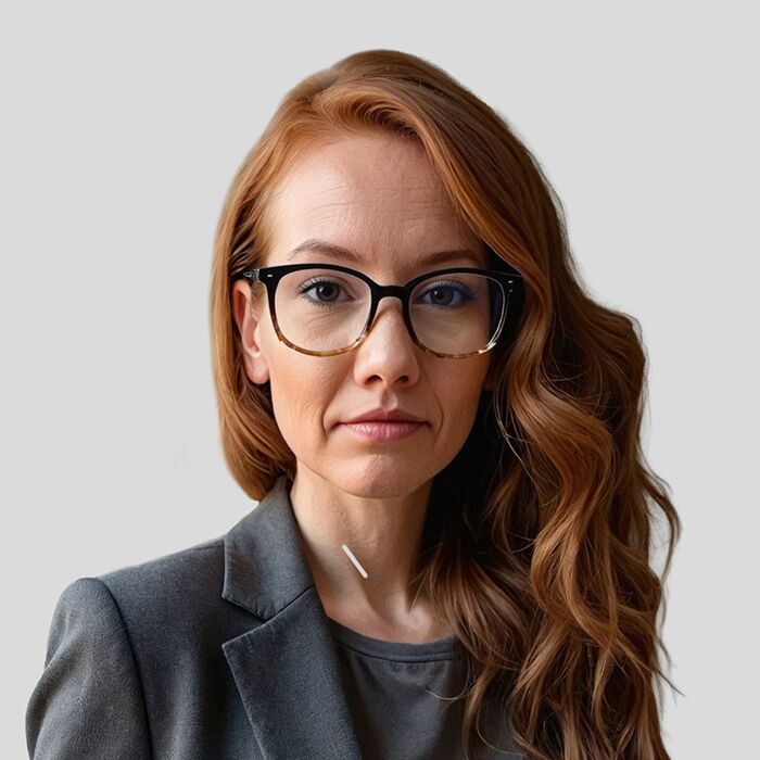 Jen Constantineau Photo