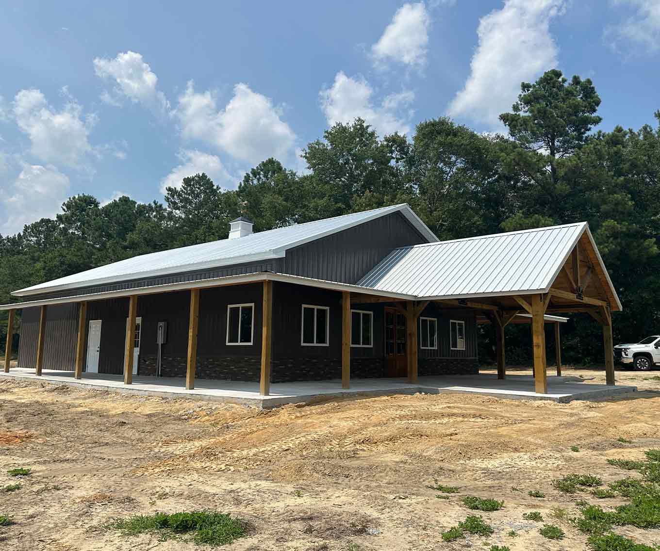 Outside a barndominium, a steel-frame building, constructed using barndo kit.